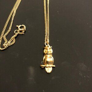 VTG Avon Gold-Tone Owl Pendant Necklace 18" 70s